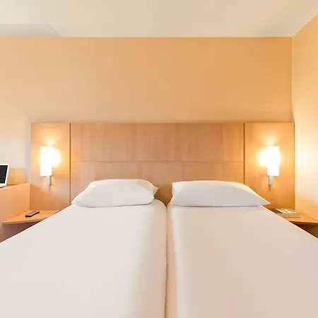 Ibis Centre Gare 3* Ницца