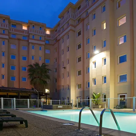 Отель Ibis Centre Gare 3*