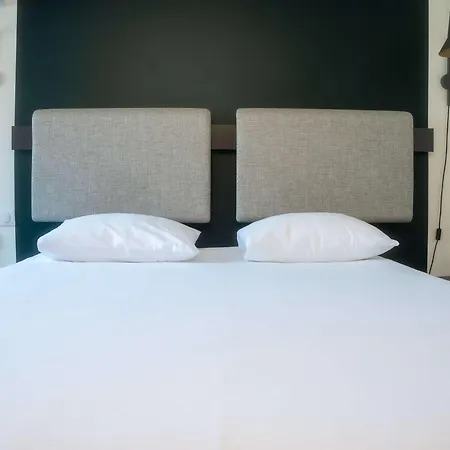 Отель Ibis Centre Gare 3*