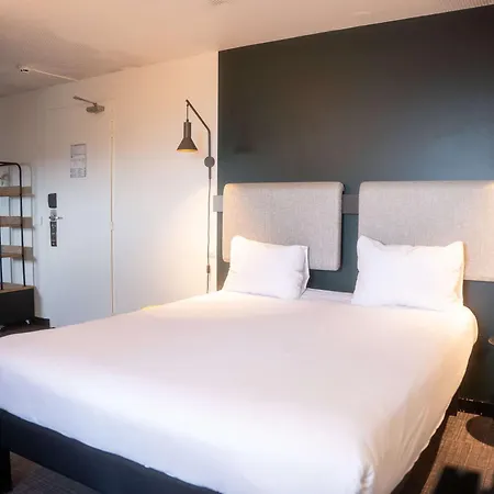 Ibis Centre Gare Отель 3*