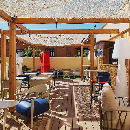 Ibis Centre Gare 3* Ницца
