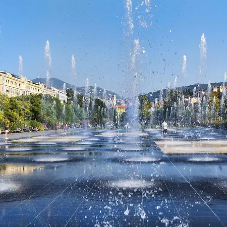 Ibis Centre Gare 3* Ницца