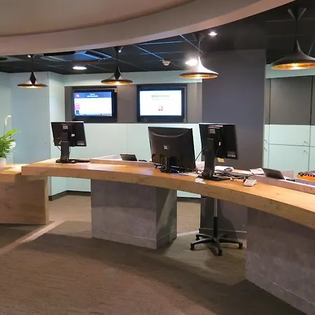 Ibis Centre Gare Ницца