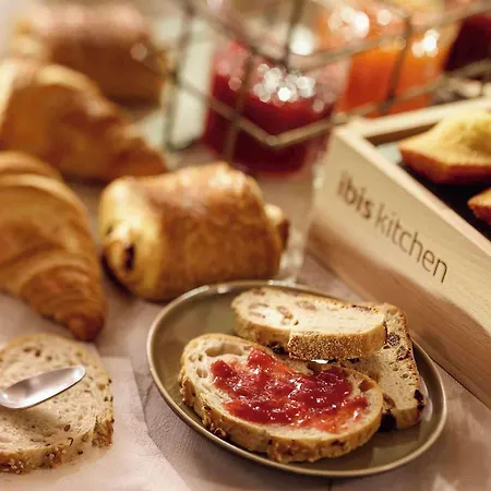 이비스 센트레 갸르 3*