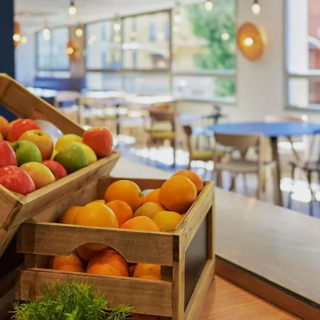 Ibis Centre Gare Nice