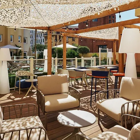 Otel Ibis Centre Gare Nice