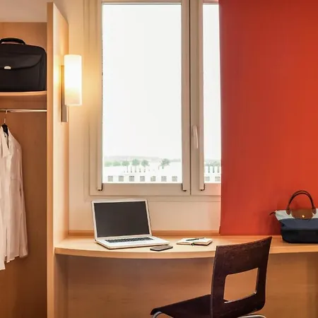 Ibis Centre Gare 3*