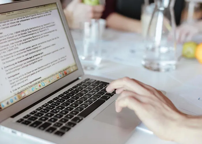 Ibis Centre Gare Hotell 3*