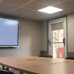 فندق إيبيس سنتر غار