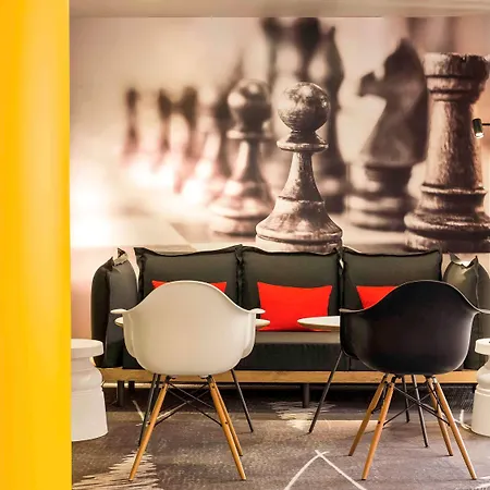 Ibis Centre Gare Hotel 3*