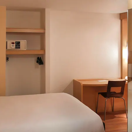 Szálloda Ibis Centre Gare Nizza